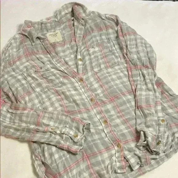 Abercrombie & Fitch Tops - Abercrombie and Fitch flannel